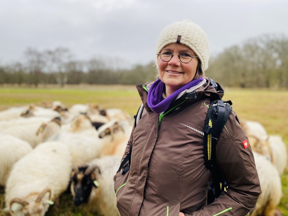 /-/media/images/duinen/duinverhalen/judith-prins/judith-prins-portret-1200.ashx