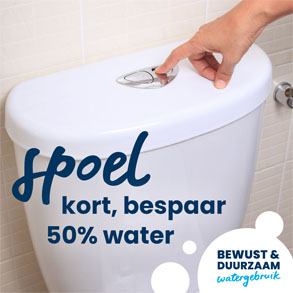 Kleine knop wc doorspoelen