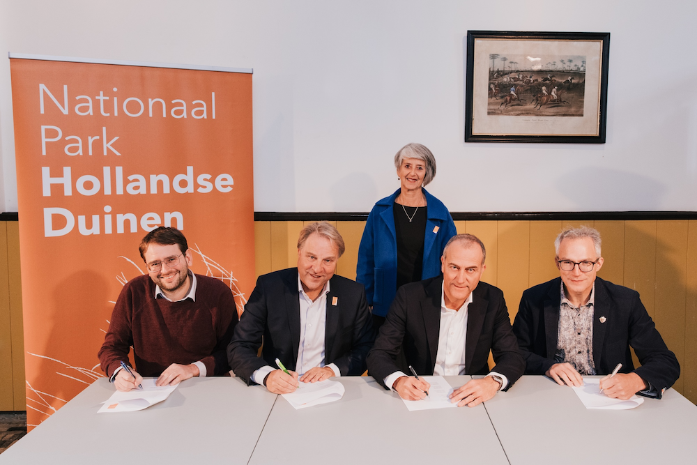 Afbeelding ondertekening samenwerkingsovk