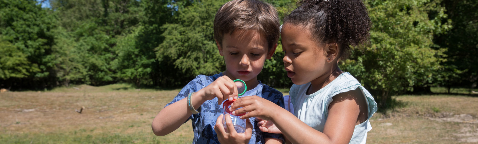 Kinderen spelen